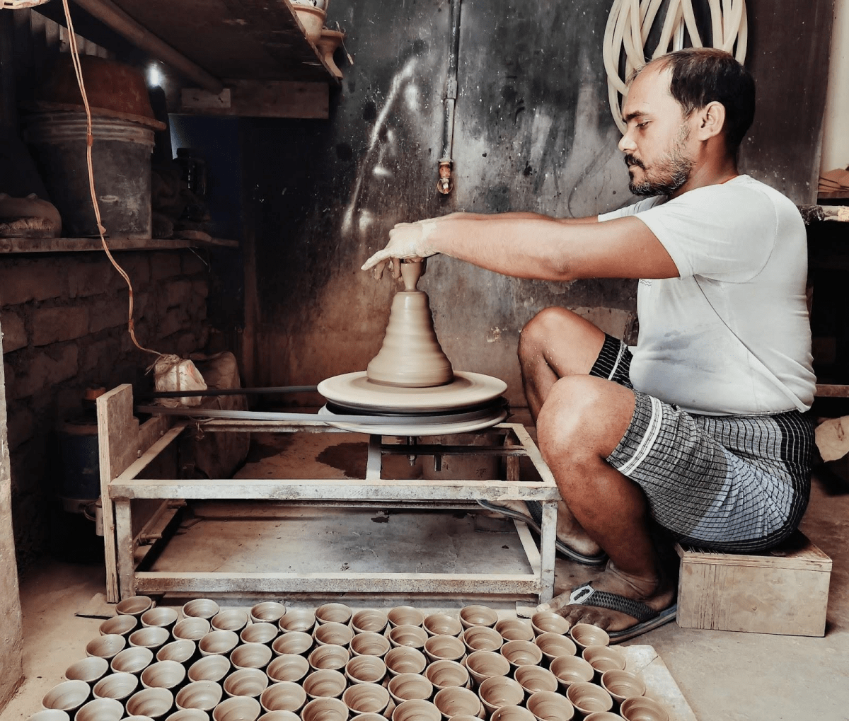 ‘States’ of Hopelessness: Privatized Healthcare and Lives Entangled in Infrastructural&nbsp;Inequalities